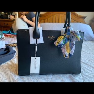 Women black bag David Jones